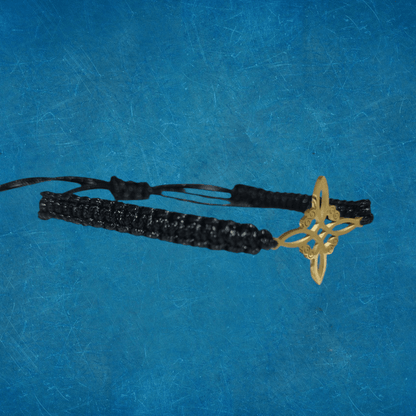 Pulsera Tejida Nudo De Bruja Dorado