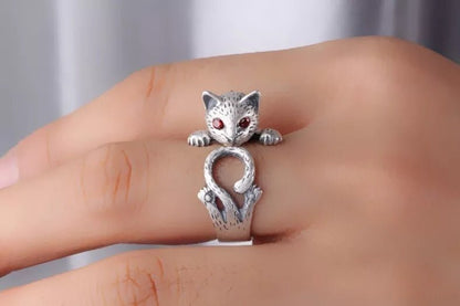 Anillo Gato Ojos Rubí - Diversa Colección