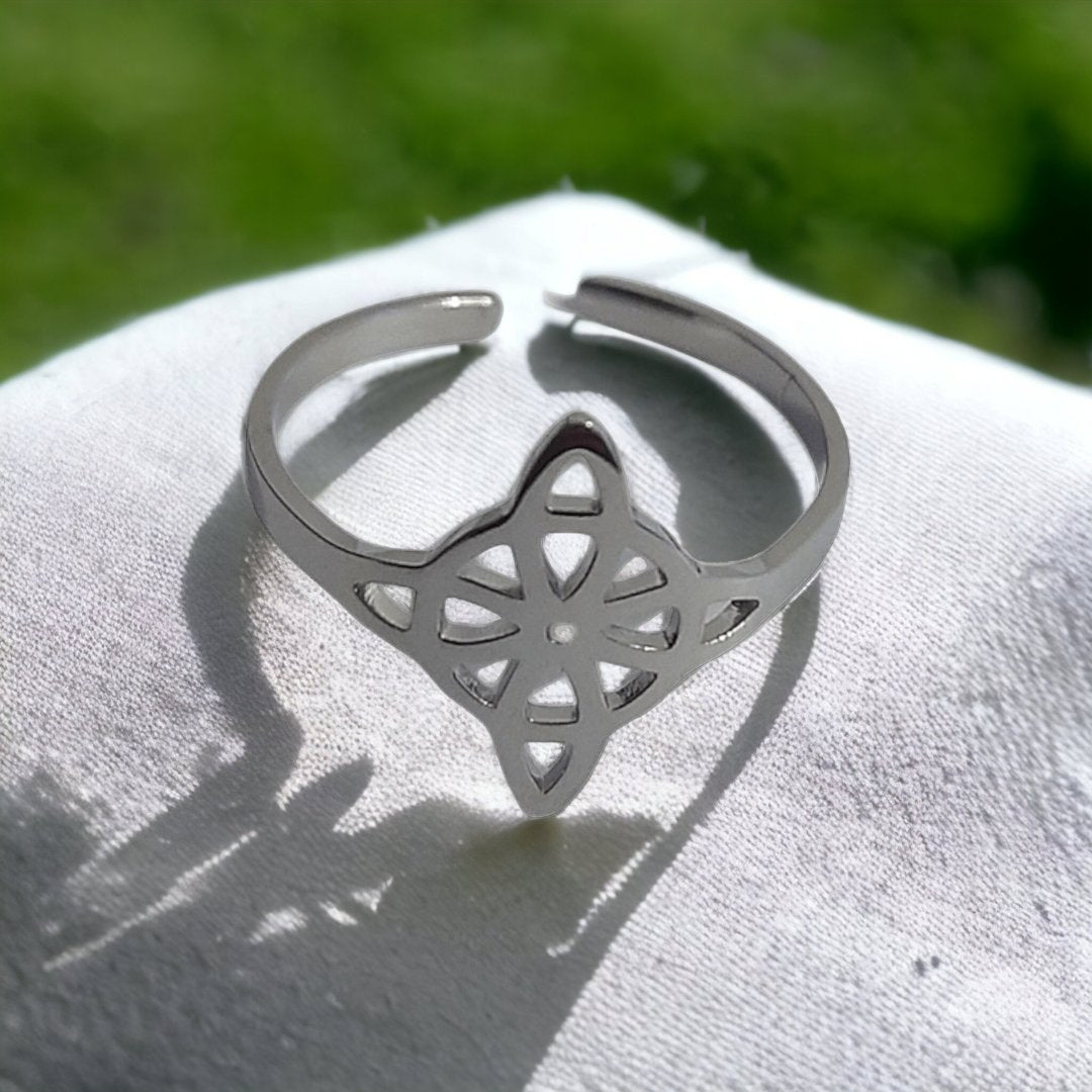 Anillo Nudo De Bruja Slim - Diversa Colección