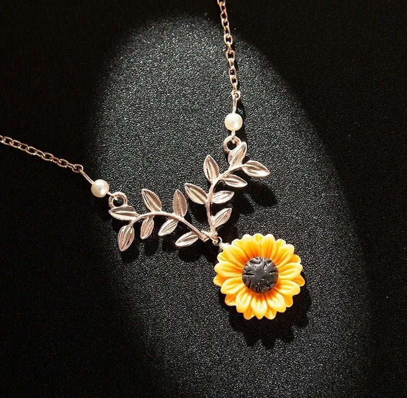 Cadena Girasol - Diversa Colección