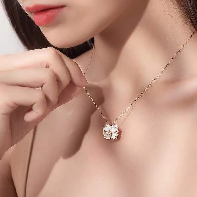 Collar Colgante Trébol & Corazón Blanco - Diversa Coleccion