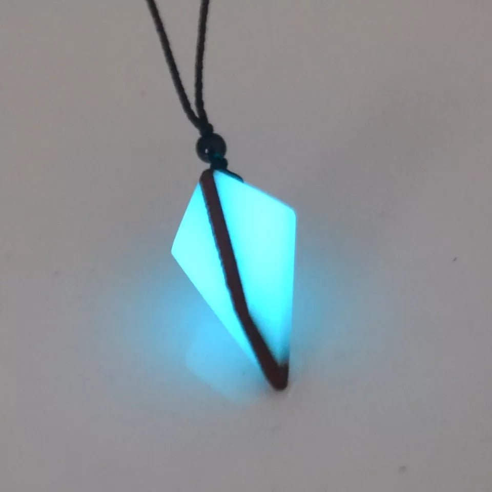 Collar Flecha Luminosa