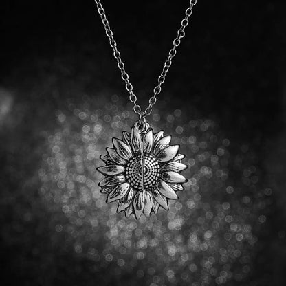 Collar Girasol You Are My Sunshine Plateado - Diversa Colección