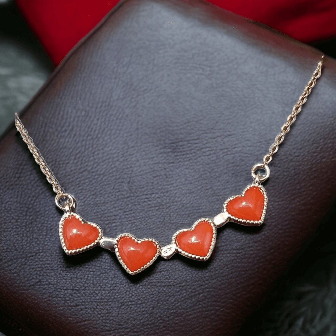 Collar Trébol & Corazón Rojo - Diversa Colección