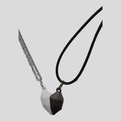 Collares Corazón Magnético - Diversa Colección