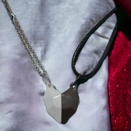 Collares Corazón Magnético - Diversa Colección