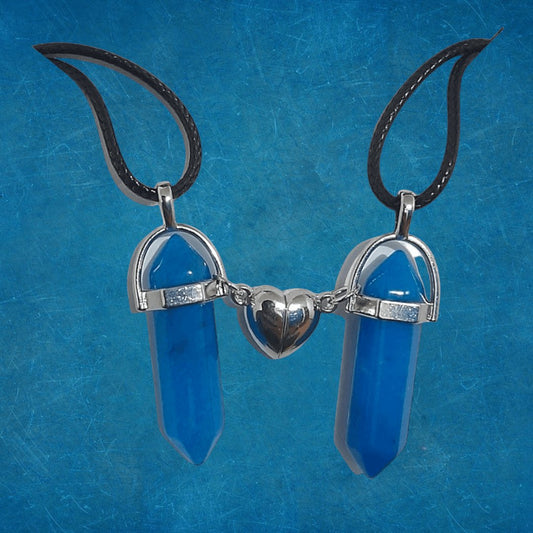 Collares Cuarzo Corazón Magnético Azules - Diversa Colección