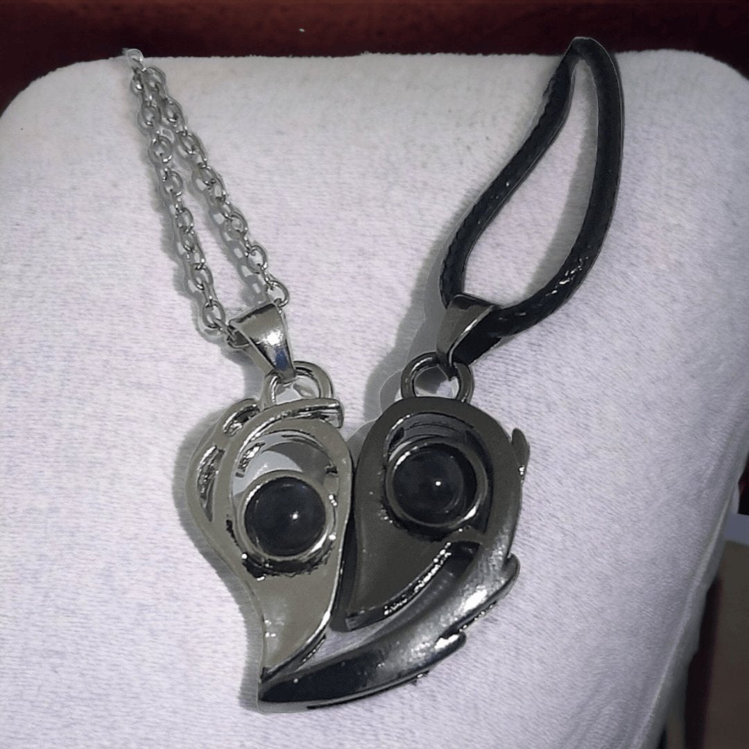 Collar Colgante De 100 Idiomas De Amor Para Parejas – Trading Ltd